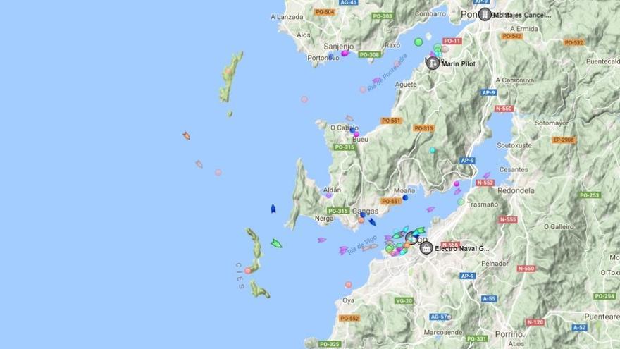 Imagen de &quot;MarineTraffic&quot; con los barcos volviendo a puerto.