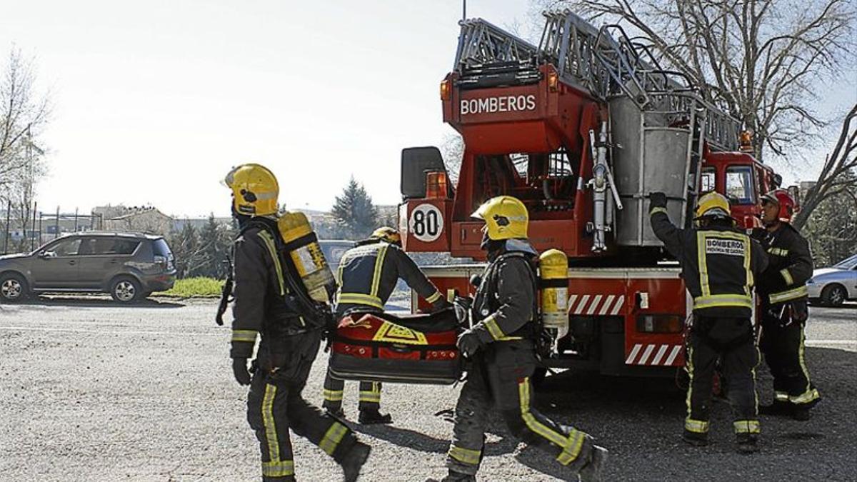 Bomberos del Sepei.