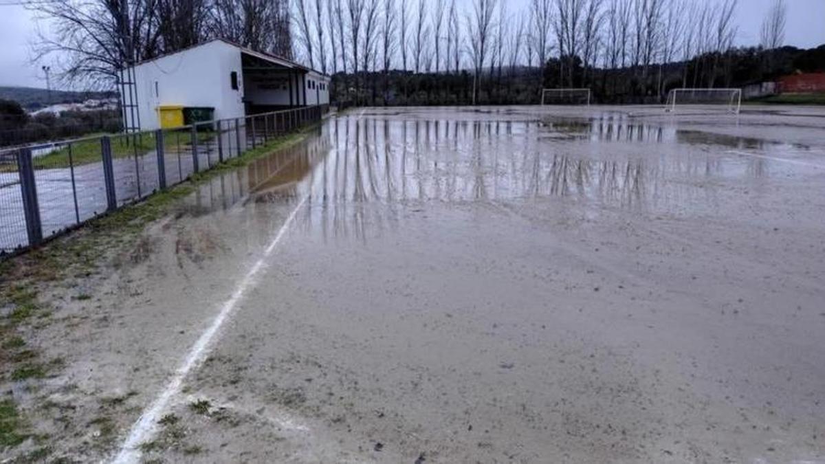 19 Football Matches Suspended in Extremadura Due to Red Rain Alert in Badajoz