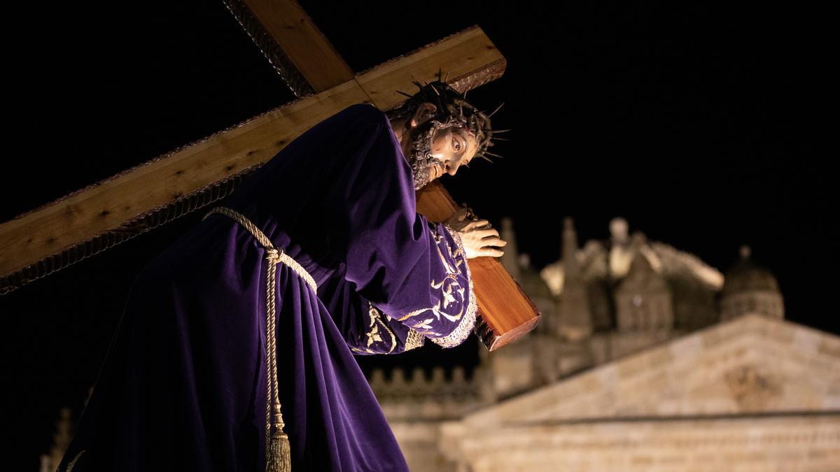 VIDEO | Revive el Traslado Procesional del Nazareno de San Frontis - Semana Santa Zamora 2024