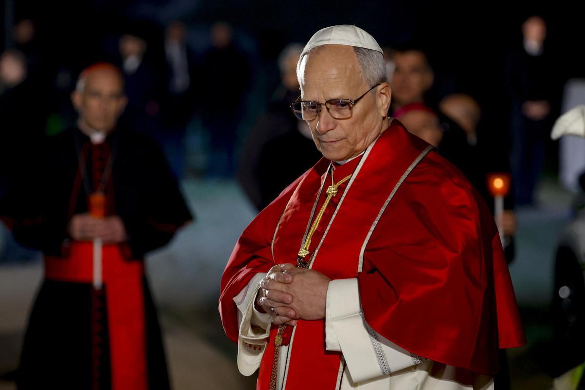 Las imágenes del primer Vía Crucis del pontificado del Papa León XIV.