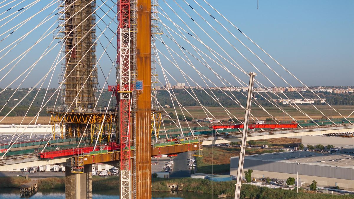 Imagen actual del Puente del Centenario.