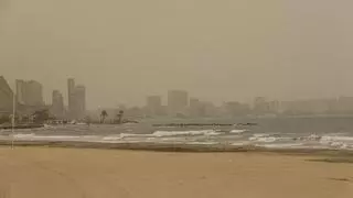 Calima, polvo atmosférico y temperaturas veraniegas esta semana en la provincia de Alicante
