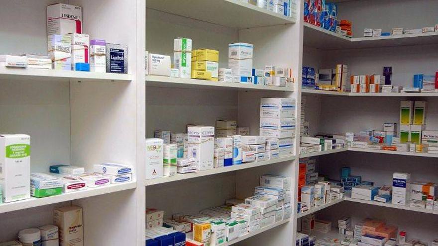 Varias empresas farmacéuticas dejan de abastecer medicamentos