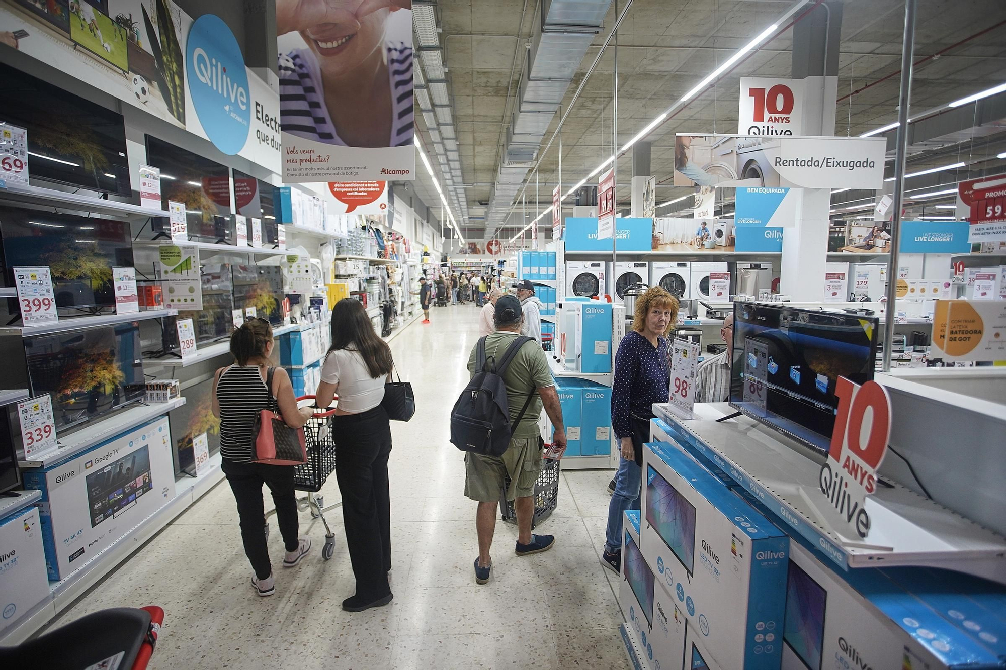 Les imatges de la inauguració del nou supermercat Alcampo de l'Espai Gironès