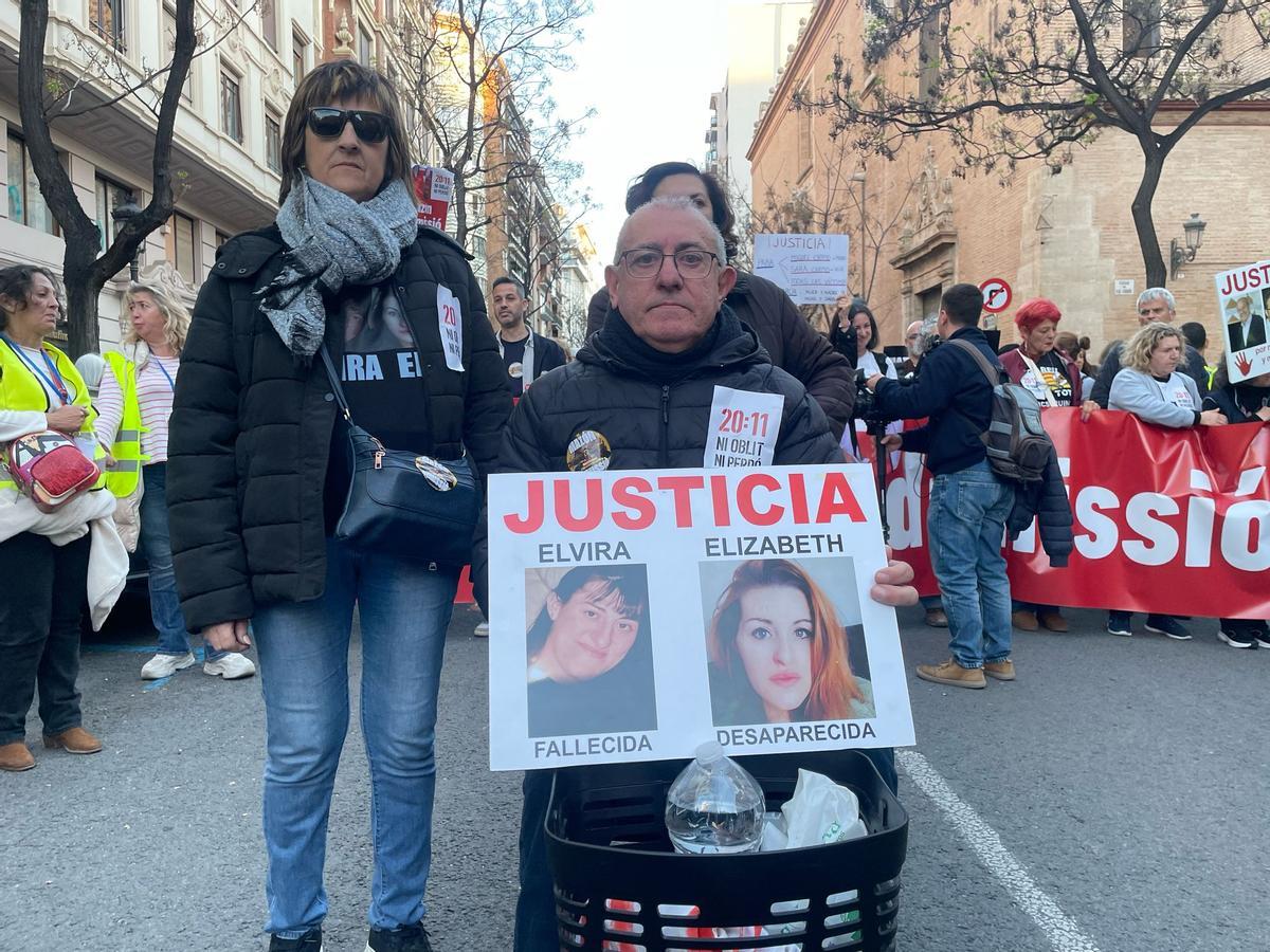 Ernesto Martínez perdió a su hermana y su sobrina