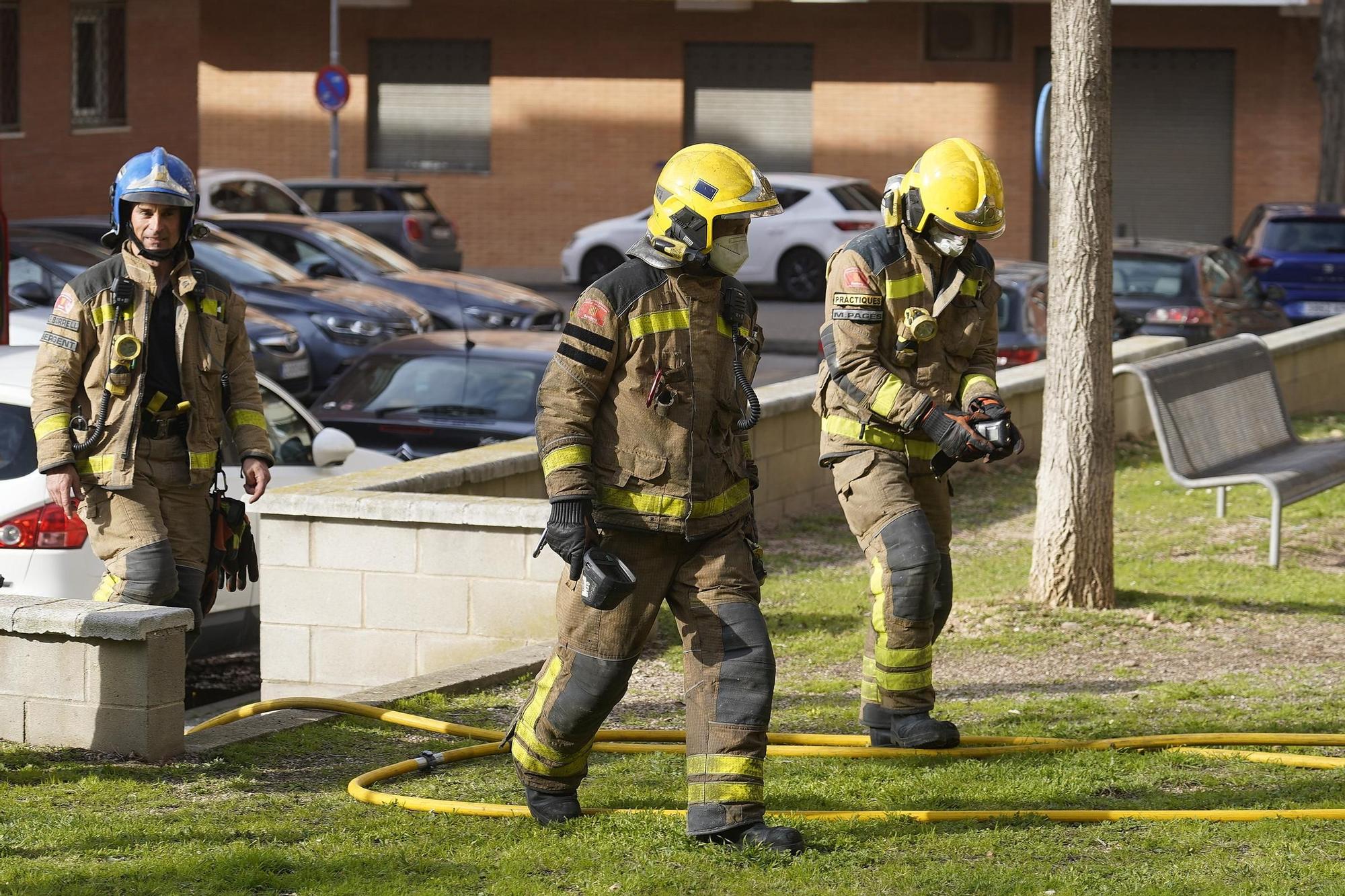 Incendi amb almenys un ferit en una botiga de roba de Girona