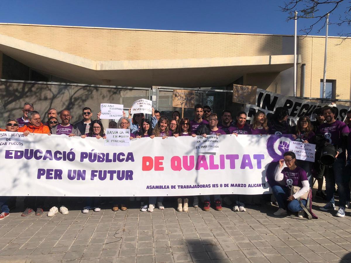 Protesta de los profesores del IES 8 de Marzo, Alicante