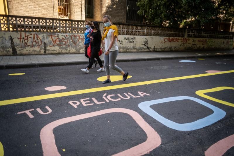 Comienzan a pintar el mural de Heraclio Sánchez