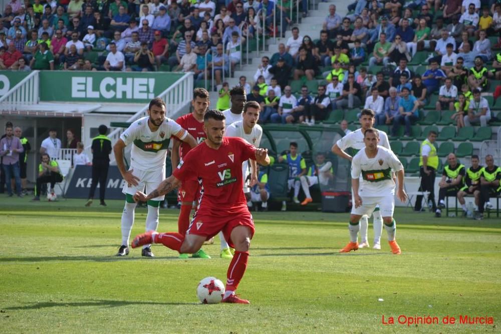 El Murcia dice adiós al ascenso