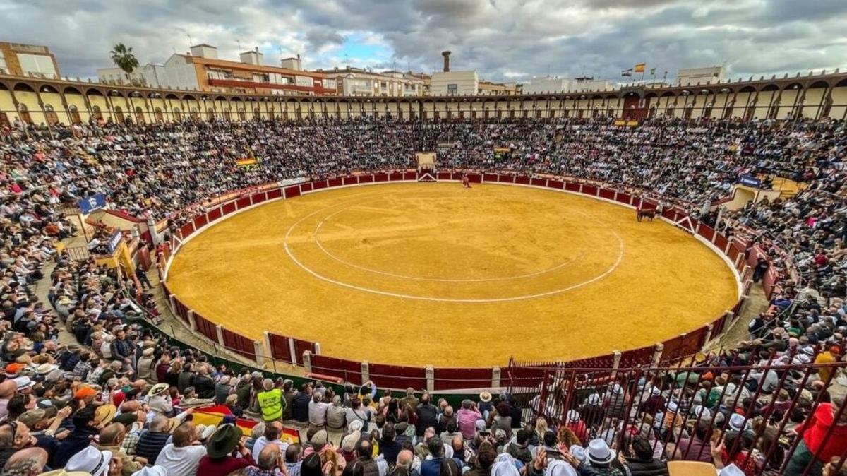 El coso de la Piedad en una de las recientes faenas.