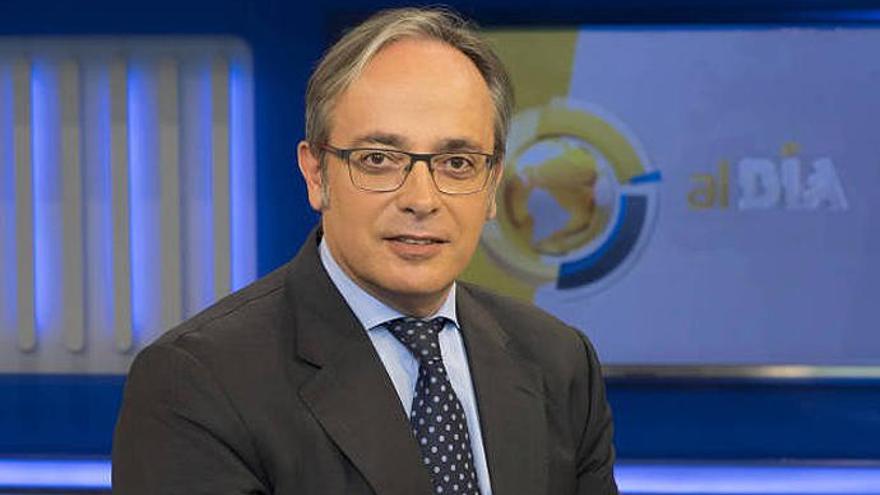 La cadena 13TV prescinde de Alfredo Urdaci y Nieves Herrero