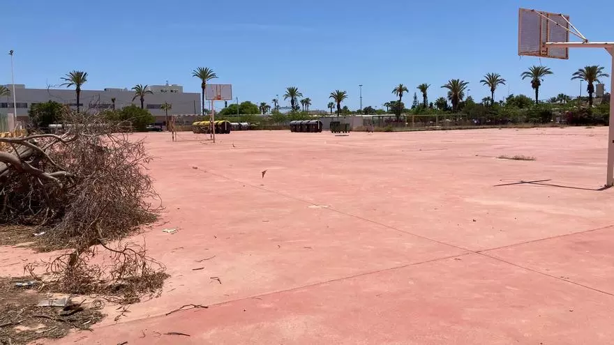 Aquí irán los barracones del nuevo IES de Torrevieja