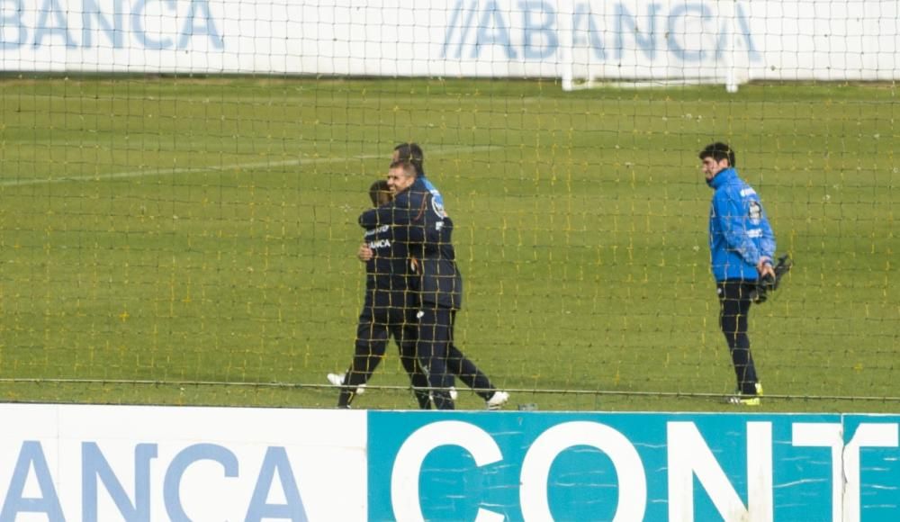Andone y Albentosa no terminaron el entrenamiento. El central depende de la sesión de mañana para estar en el Bernabéu