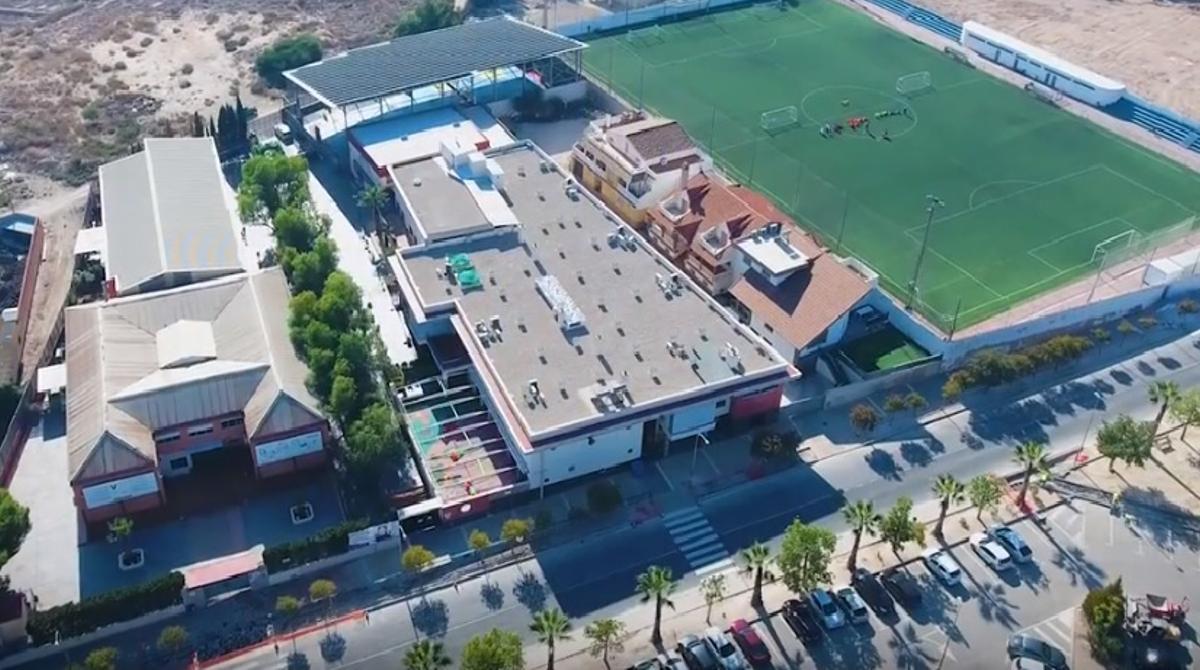 Vista aérea del Centro de Enseñanza Secundaria Vega Media.