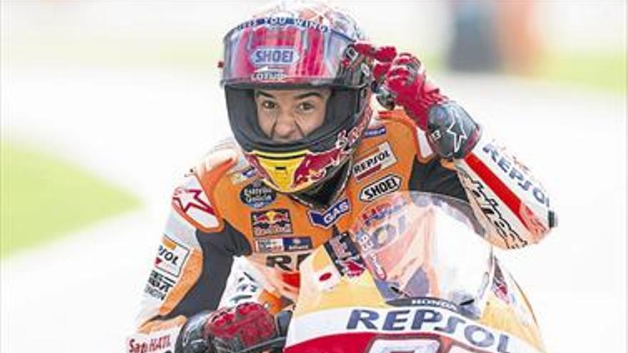 Márquez amplía su ventaja