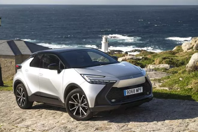 Toyota C-HR: doble ADN