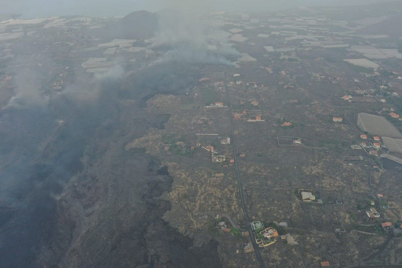 El avance de la lava del volcán de La Palma, a vista de pájaro en el décimo día de erupción