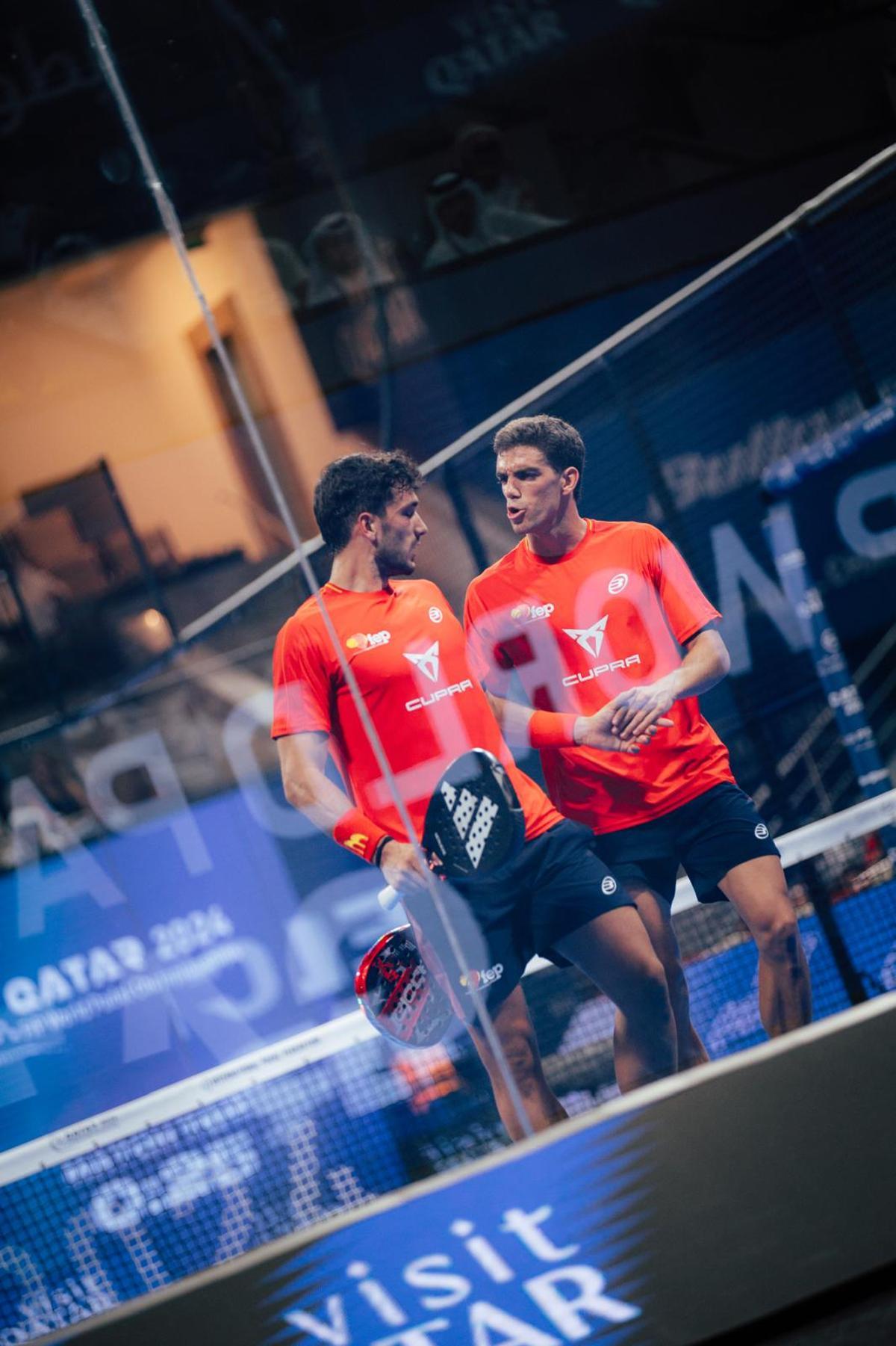 Juan Lebrón y Ale Galán durante su partido de la final