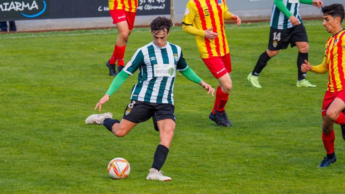 Juvi en una acció del partit d&#039;avui