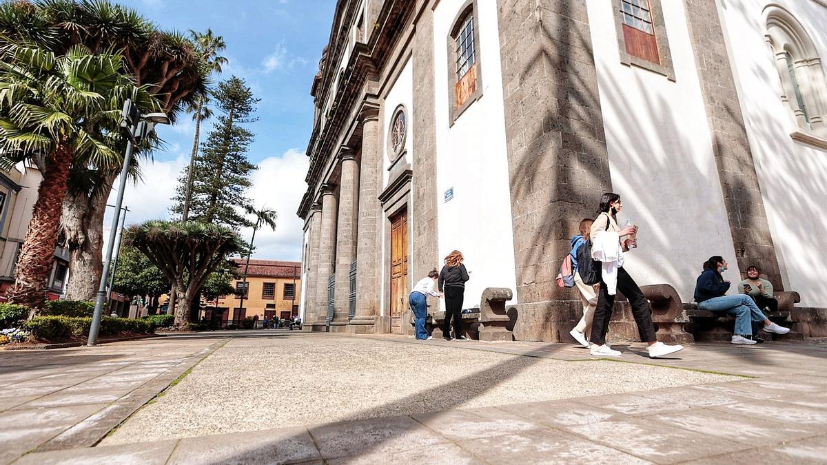 La céntrica plaza de la Catedral, en pleno casco histórico de La Laguna.