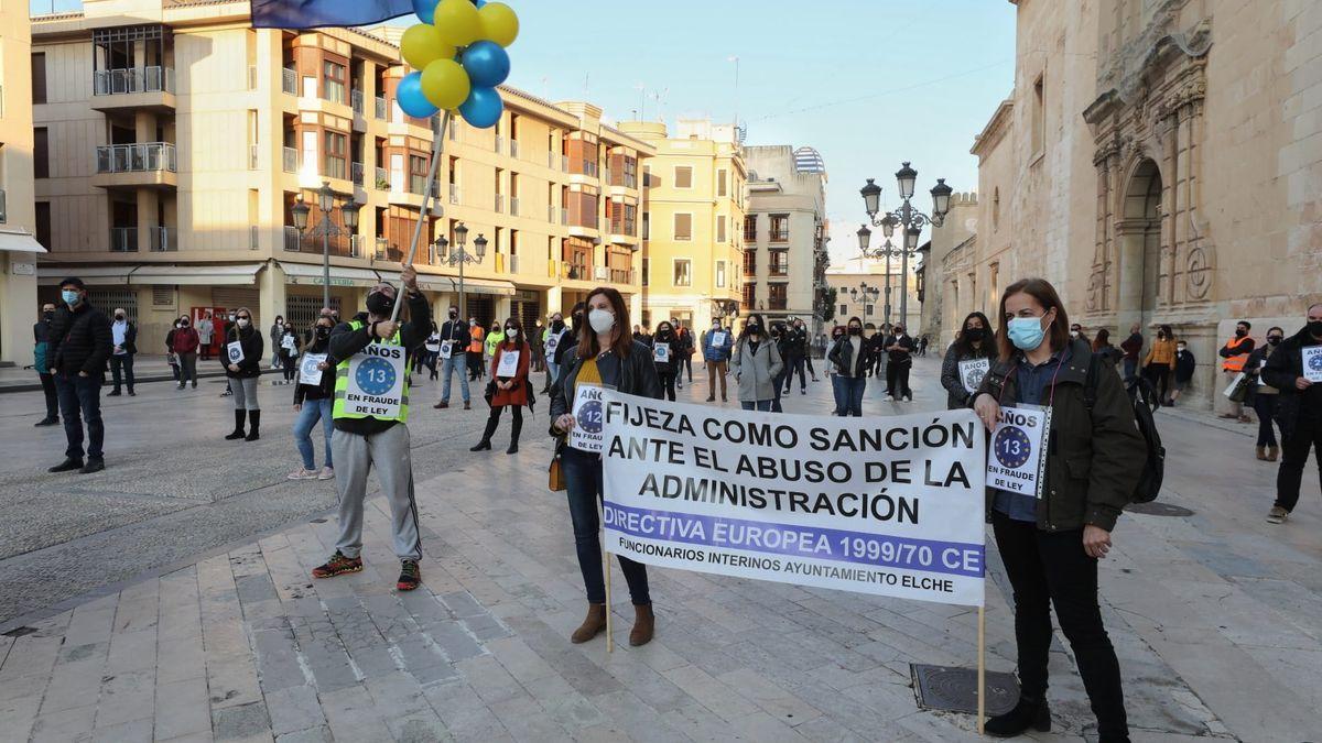 Protesta de interinos de Elche