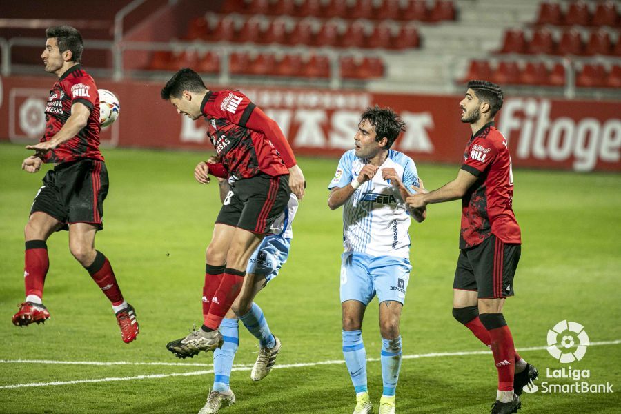 Las imágenes del CD Mirandés - Málaga CF, que cierra la 27ª jornada de LaLiga SmartBank