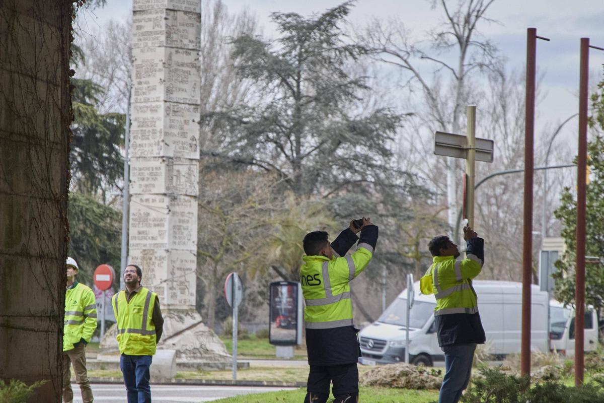 Les fotos de la revisió del viaducte de Girona per part d'Adif