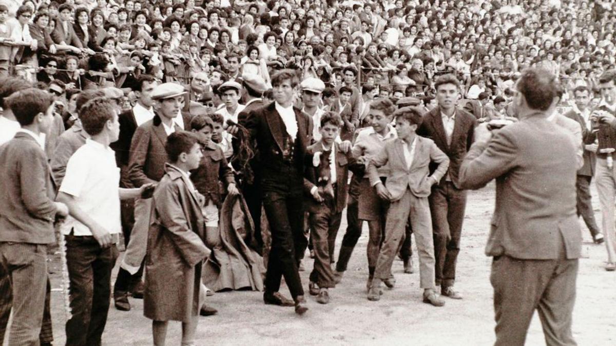 Tiempos jóvenes | En la corrida de la Mujer Cordobesa de 1951.