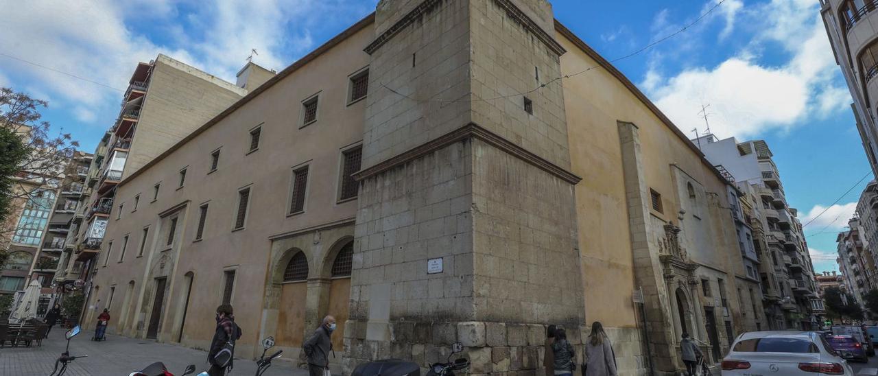 El convento de La Merced, antigua sede de las monjas Clarisas, es un edificio de propiedad municipal. | ANTONIO AMORÓS