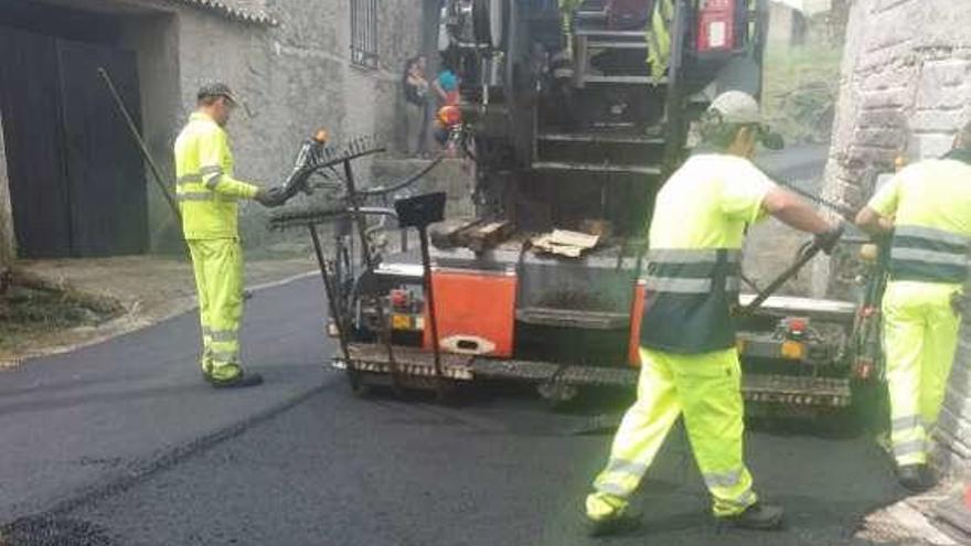 Trabajos de aglomerado en Miño.