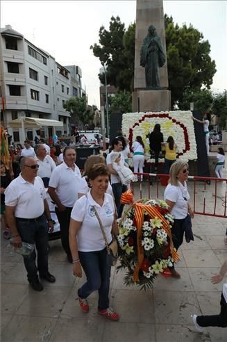 Ofrenda de flores a Sant Pasqual en Vila-real