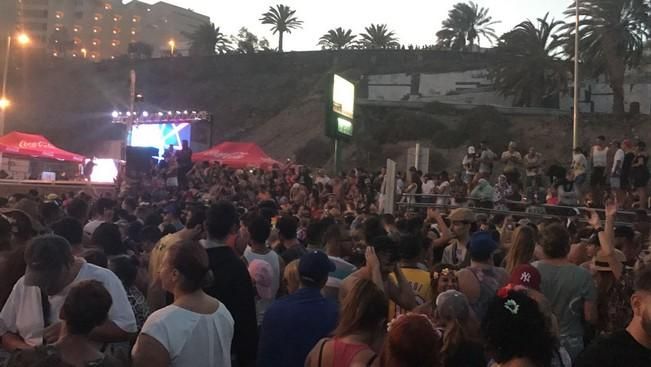 Carnaval de Maspalomas 2017: Fiesta de Carnaval en Playa del Inglés y Entierro de la Sardina