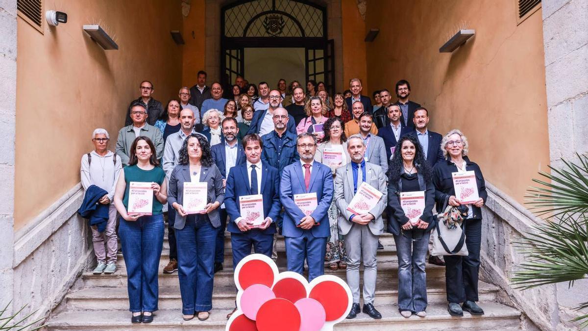 Vila amb els alcaldes i regidors assistents