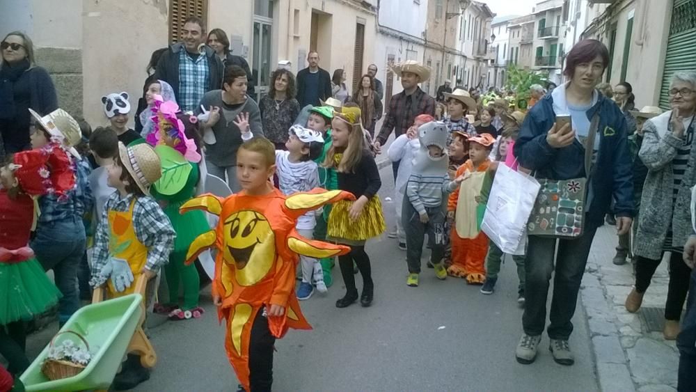 Los colegios celebran las Ruetes de Carnaval