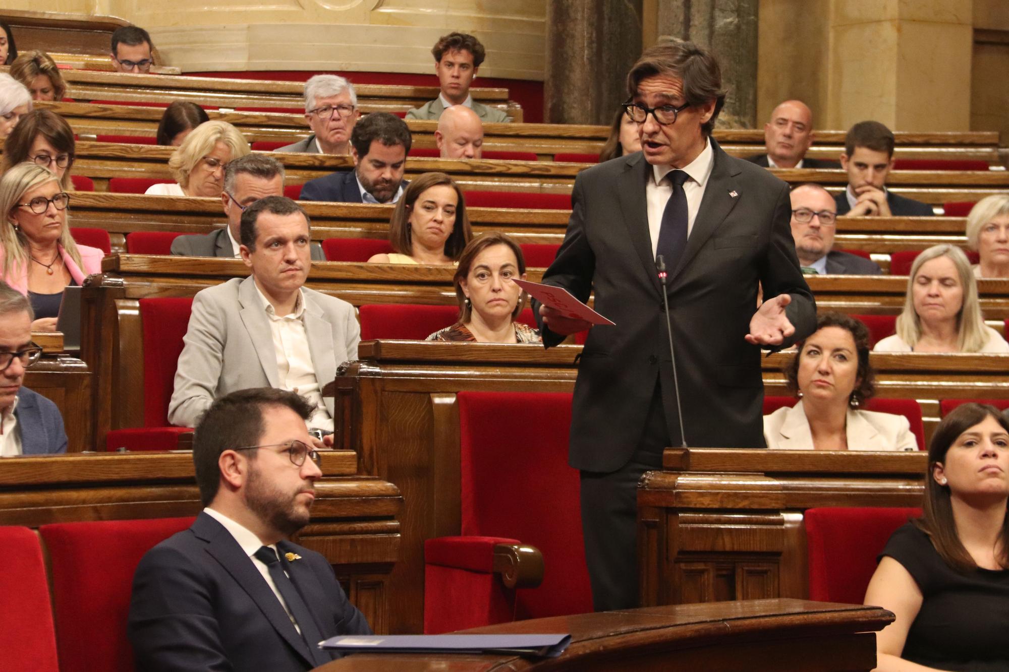 Salvador Illa, durante una intervención en el Parlament