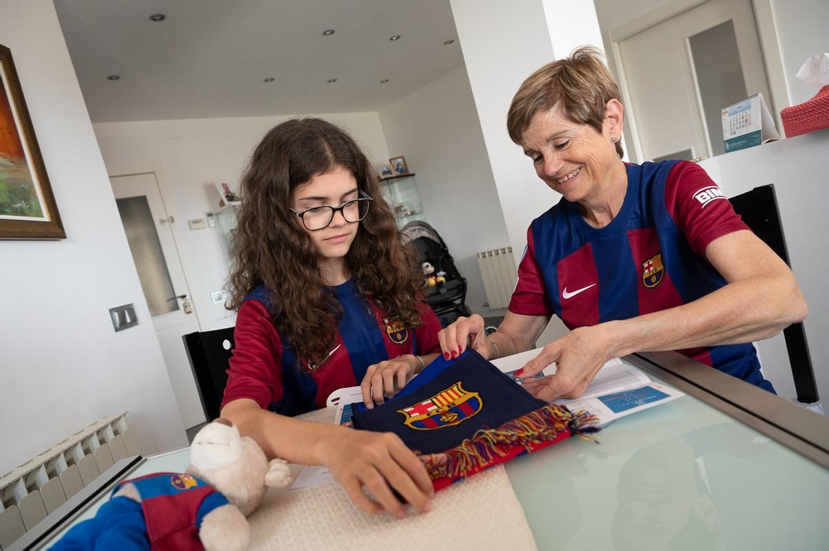 Ona y su abuela Antonia se preparan para la final de Bilbao.