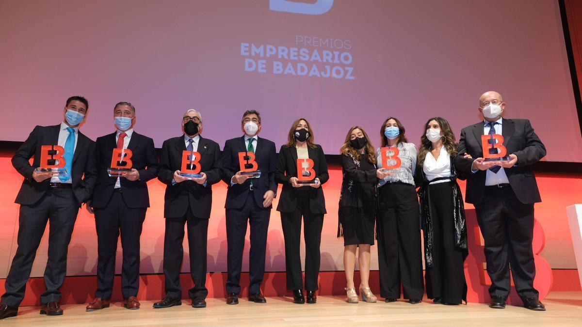 Galardonados con los Premios Empresario de Badajoz en 2021.