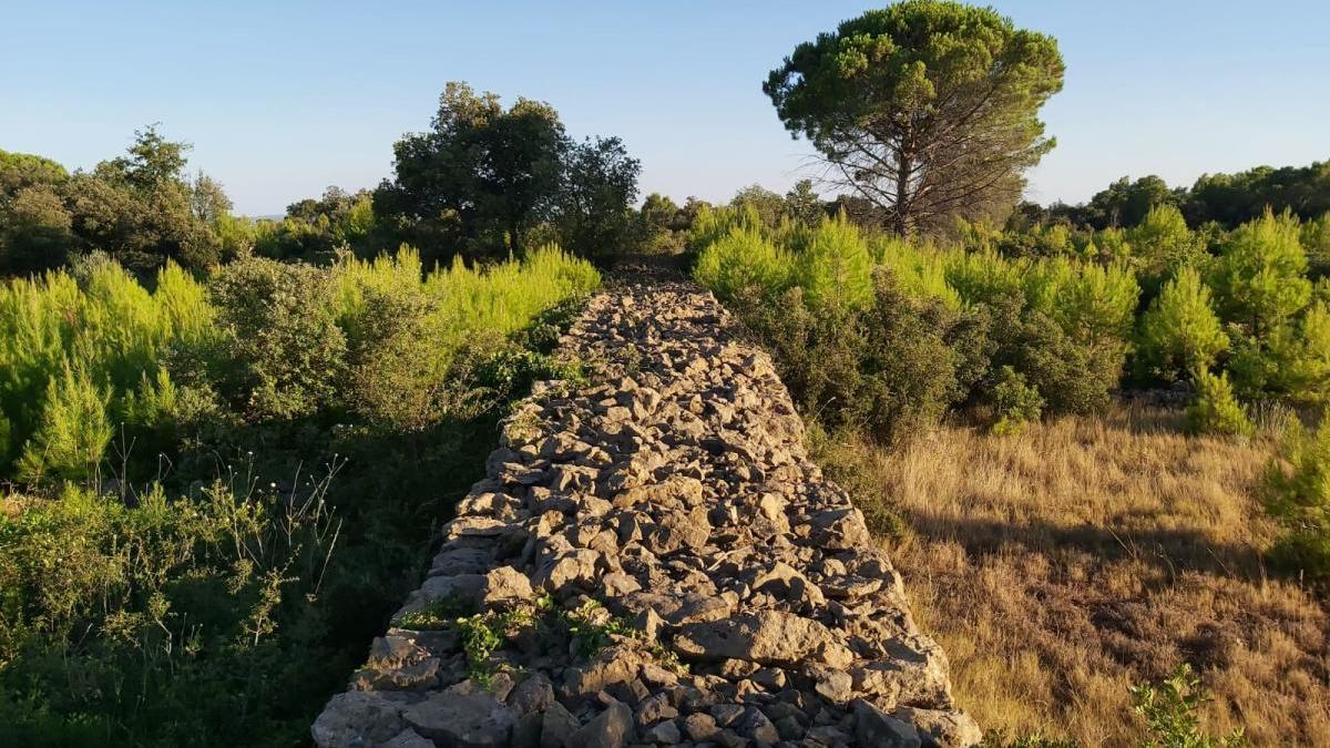 Un exemple de construcció de pedra seca.