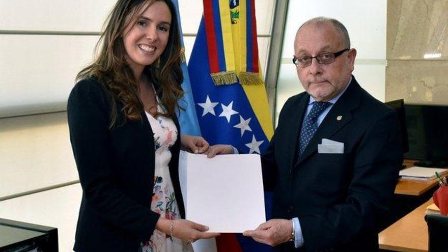 Argentina reconoce a enviada de Guaidó como embajadora de Venezuela