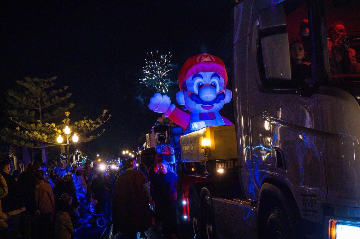 Así fue la Cabalgata de Reyes en Arrecife 2026