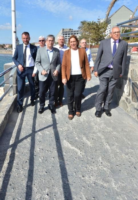 Inicio de las obras del paseo marítimo que unirá las playas de San Agustín con la de Las Burras.