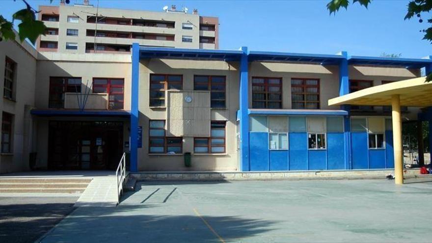 Cierran otras 15 aulas de trece centros en Aragón por casos de covid-19