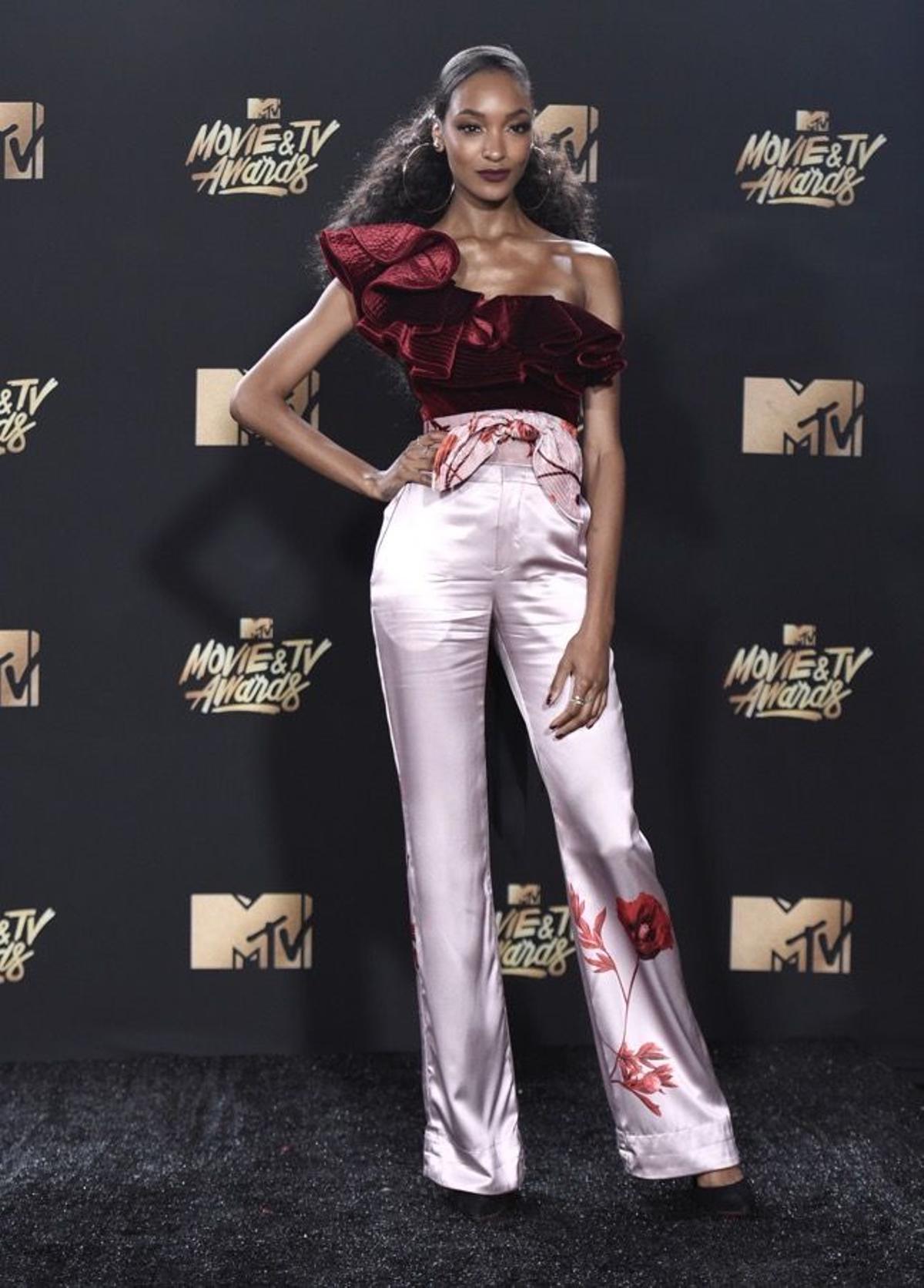 Los mejores looks de los 'MTV Movie Awards', Jourdan Dunn