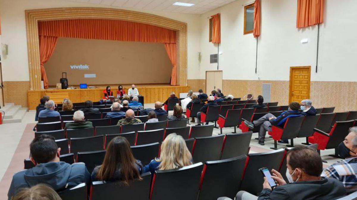 Asamblea vecinal en Valareña. |   