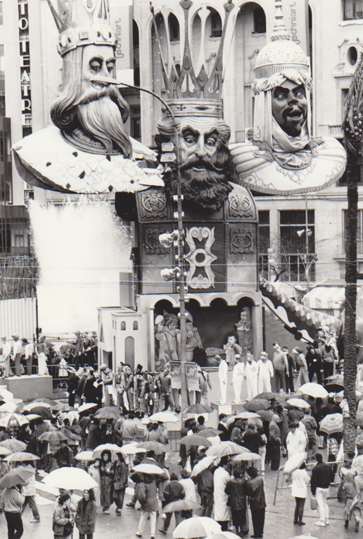 Así eran las fallas en los años 80