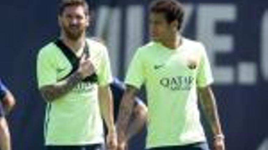 Messi i Neymar, en un moment de l&#039;entrenament d&#039;ahir a la Ciutat Esportiva.