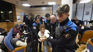 La Mancomunidade do Morrazo aprueba subir el recibo de la basura y el PP abandona la asamblea tras la expulsión de Estela Santomé