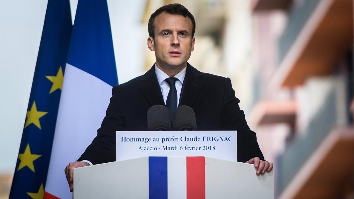 Emmanuel Macron, durante su discurso en el homenaje al prefecto de Córcega Claude Erignac, asesinado en 1998, en Ajaccio