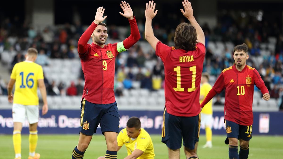 Abel Ruiz firmó un doblete ante Rumania